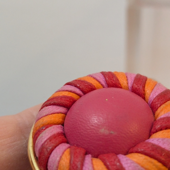 Vintage Round Clip Earrings, Pink Orange Gold, Fashion Jewelry - Picture 8 of 12